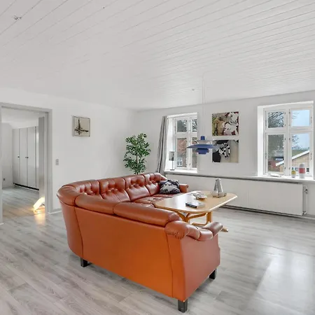 3 Bedroom Nice In