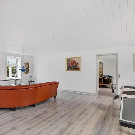 3 Bedroom Nice In Skærbæk